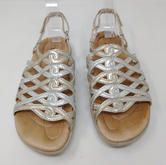 Earth Razzle Gold Strappy Leather Comfort Sandals Women's Size 6 - Picture 4 of 12